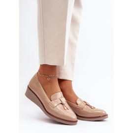 Vinceza Damen-Keilabsatzschuhe aus Lackleder mit Miliret-Dekoration beige 2