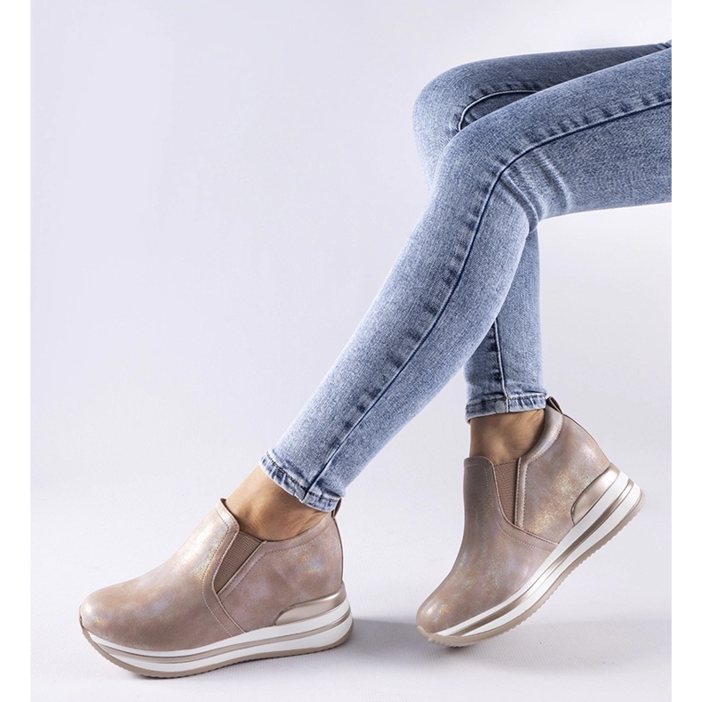 Hellrosa Alquippa-Sneaker mit Keilabsatz 1