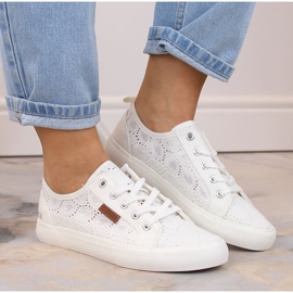 Big Star weiße Spitzenturnschuhe W274925 1