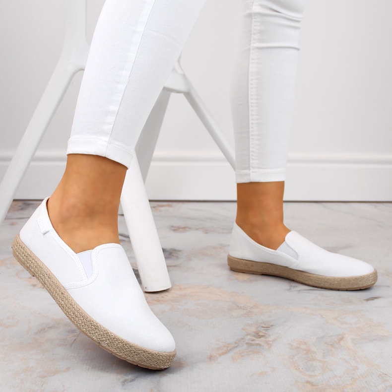 Damen Espadrilles zum Hineinschlüpfen weiß Big Star DD274015 2