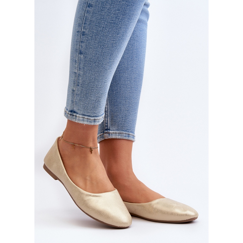 Klassische Ballerinas aus Leder, Gold Stacee golden 2