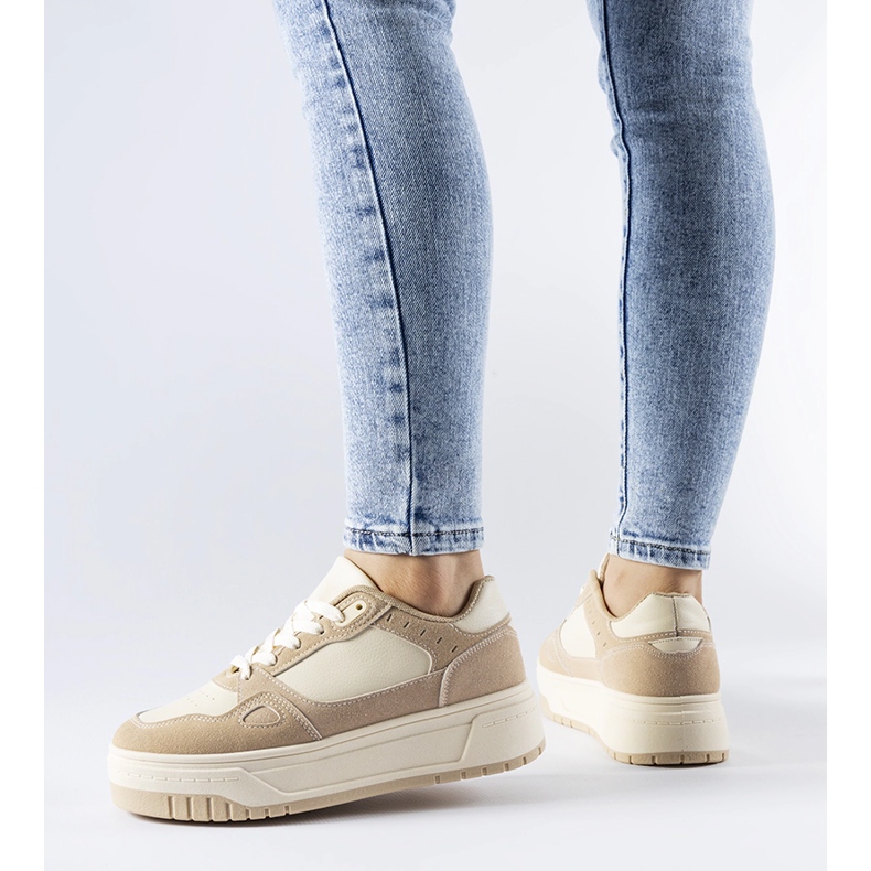 Hellbeige Pomona-Plateau-Sneaker 1