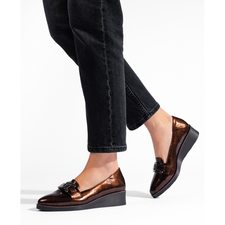 W. Potocki Potocki Damen-Lacklederschuhe mit niedrigem Keilabsatz braun 2