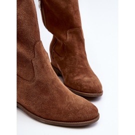 Zazoo 3407 kniehohe Wildlederstiefel mit kamelfarbenen flachen Absätzen braun 2