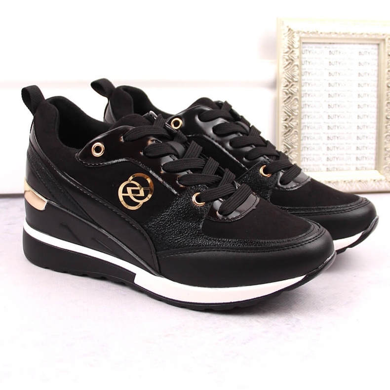 Schwarze Damenkeilschuhe eVento 21PB35-4001 1