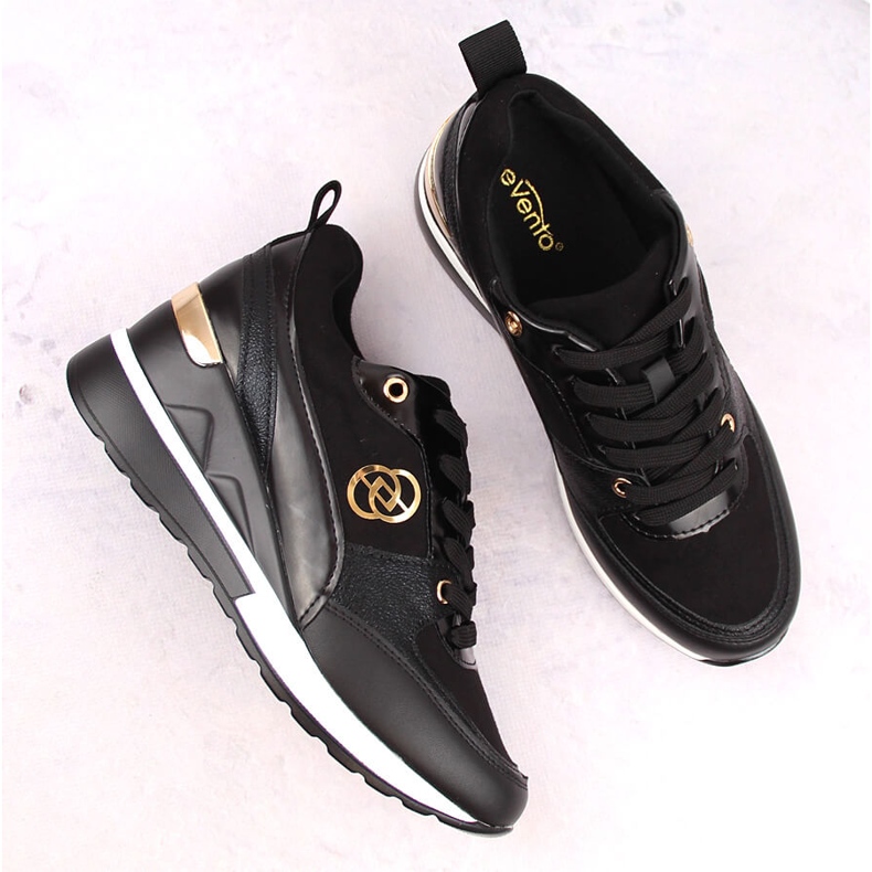 Schwarze Damenkeilschuhe eVento 21PB35-4001 2