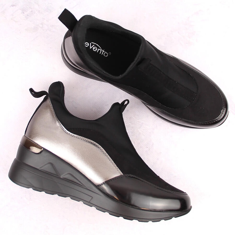 Damen Brogues auf dem Keilabsatz eVento schwarz 1