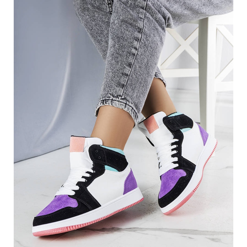 Lila High-Top-Sneakers von Kari 1