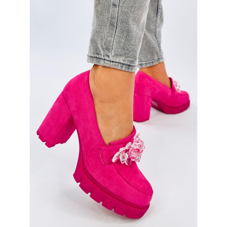 Hochhackige Loafer von Nadina Fuchsia mit Steinen rosa 2