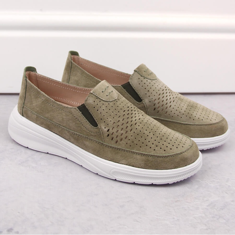 Durchbrochene Sport-Slip-On-Schuhe aus Leder für Damen, grün T.Sokolski 278 1
