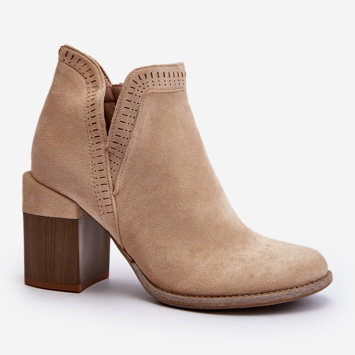Hellbeige Jolnima-Stiefeletten auf massivem High-Heel-Absatz mit Ausschnitt 1