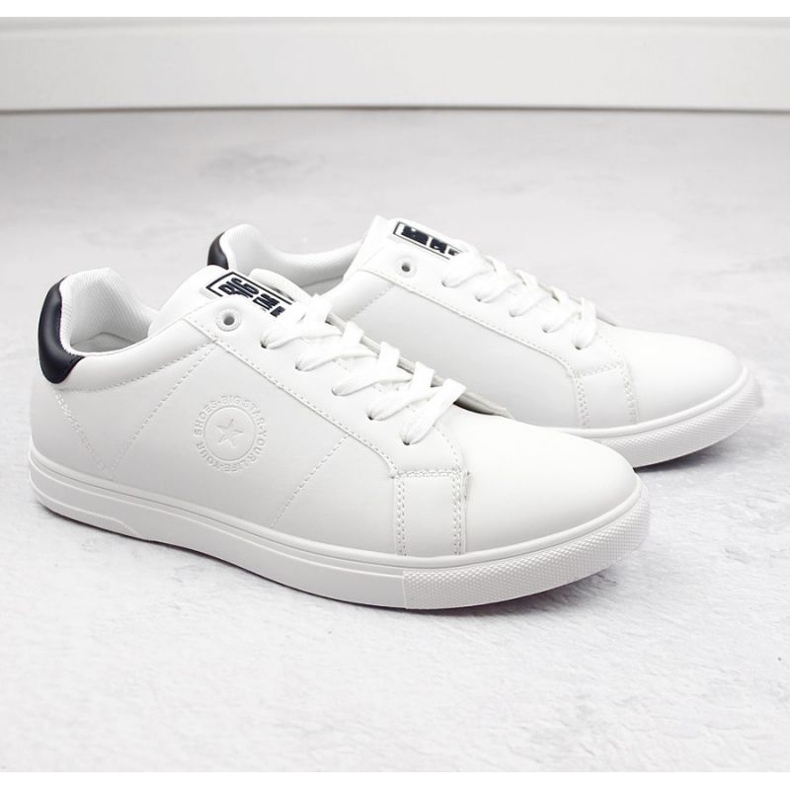 Big Star M INT1960A Sportschuhe, weiß 1