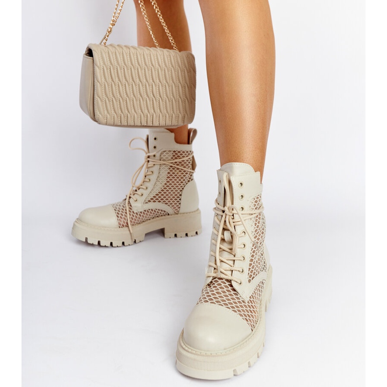 Beige transparente Waldeck-Stiefel 1