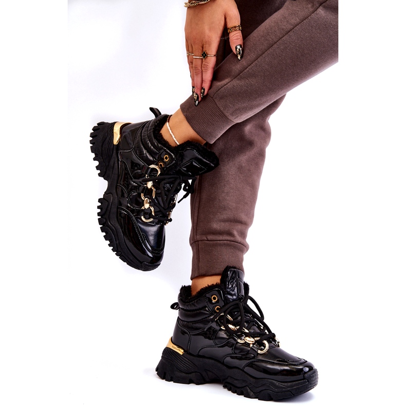 Isolierte Sportschuhe für Frauen Wanderschuhe mit einer goldenen Kette schwarz 3