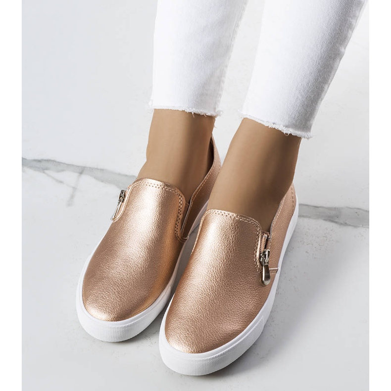 Sneakers Denain aus goldfarbenem Kunstleder golden 1