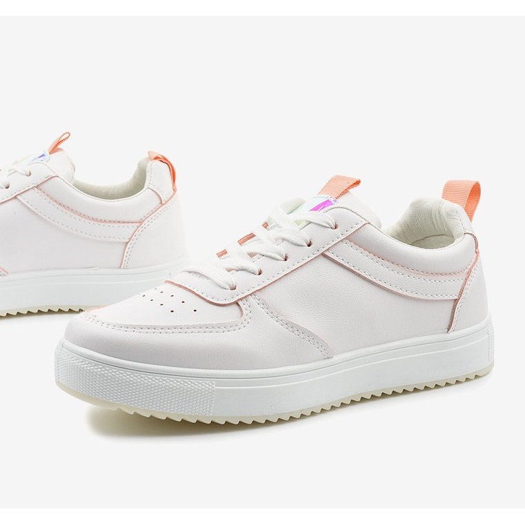 Weiße Sneaker mit rosa Einsätzen KK-203 1