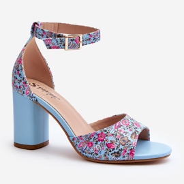 Blau geblümte High-Heel-Sandalen von Vitamella 1