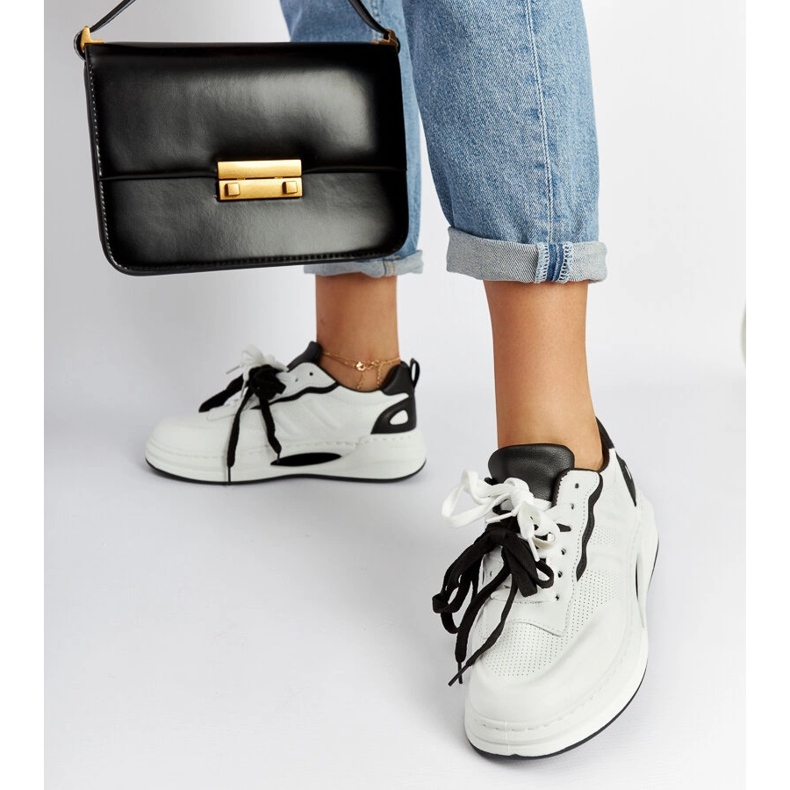 Weiße und schwarze Galdino-Sneaker 2