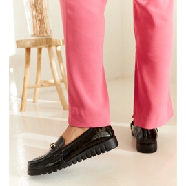 Schwarze Preußen-Mokassins aus Lack 1