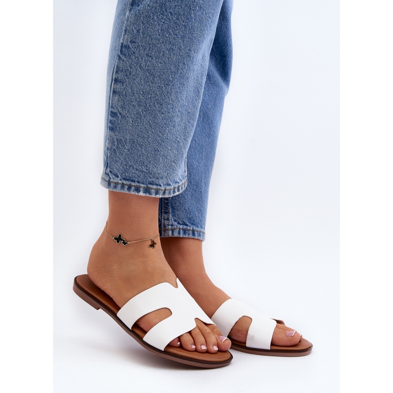 Damen-Flip-Flops mit Cut-Outs in Weiß von Lumossa 2