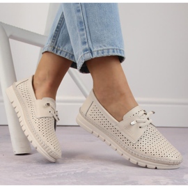 Damen-Slipper aus durchbrochenem Leder, beige Vinceza 7872 1