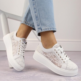 Damen-Sportschuhe mit Spitzen-Plateau, weiß S.Barski HY025 1