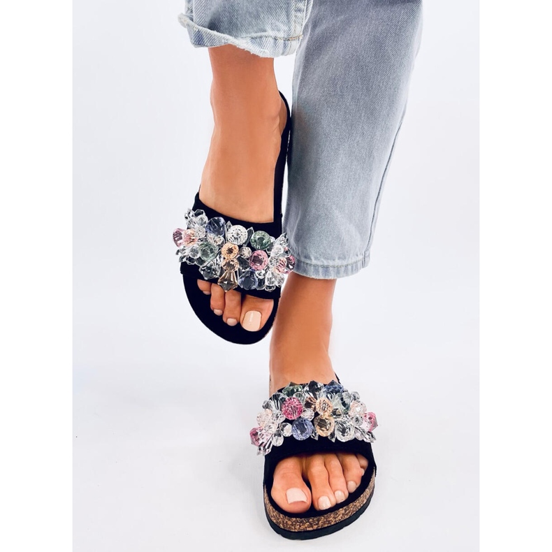 Maliv Schwarze Korkhausschuhe mit Steinen 1