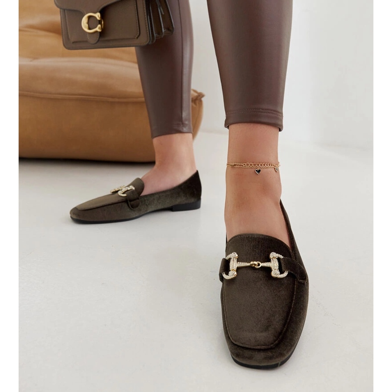 Grüne Samtmokassins mit Strasssteinen von Fabrizia 1