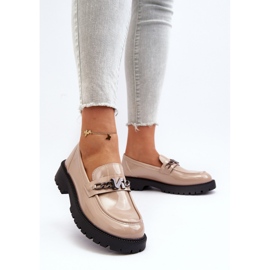 Vinceza Damen-Mokassins aus Lackleder mit flachem Absatz, Beige Ezoma 3