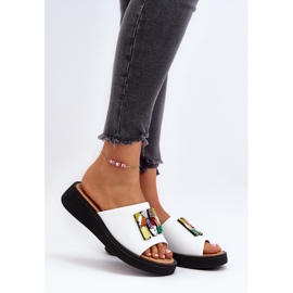 Vinceza Damen-Flip-Flops aus Leder mit weißer Asames-Dekoration 2