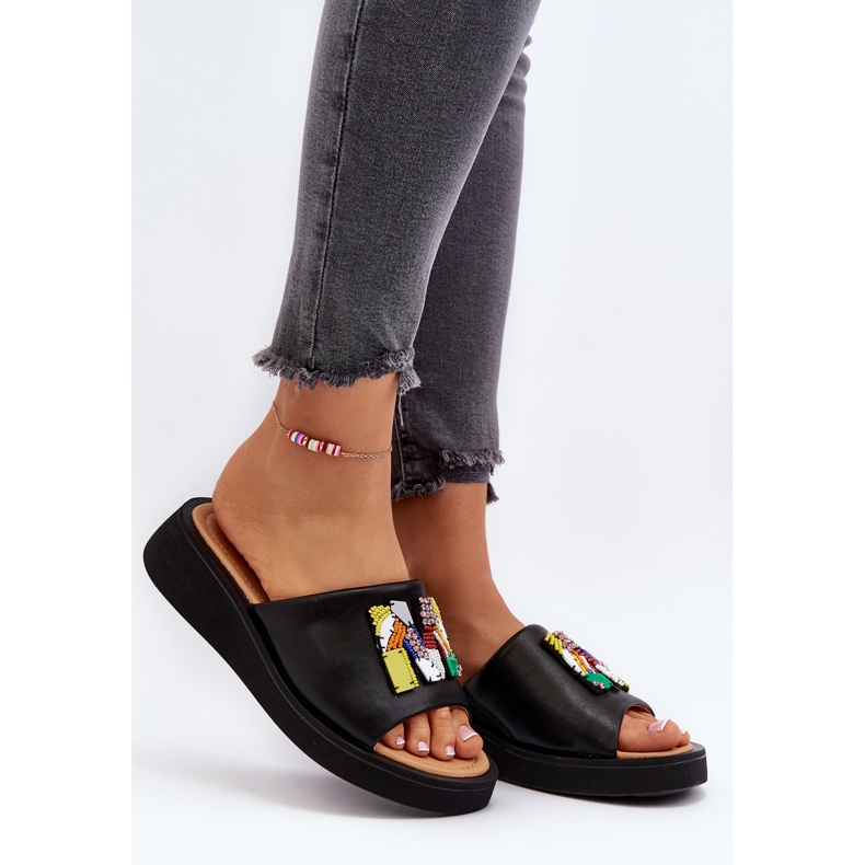 Vinceza Damen-Flip-Flops aus Leder mit schwarzer Asames-Dekoration 2