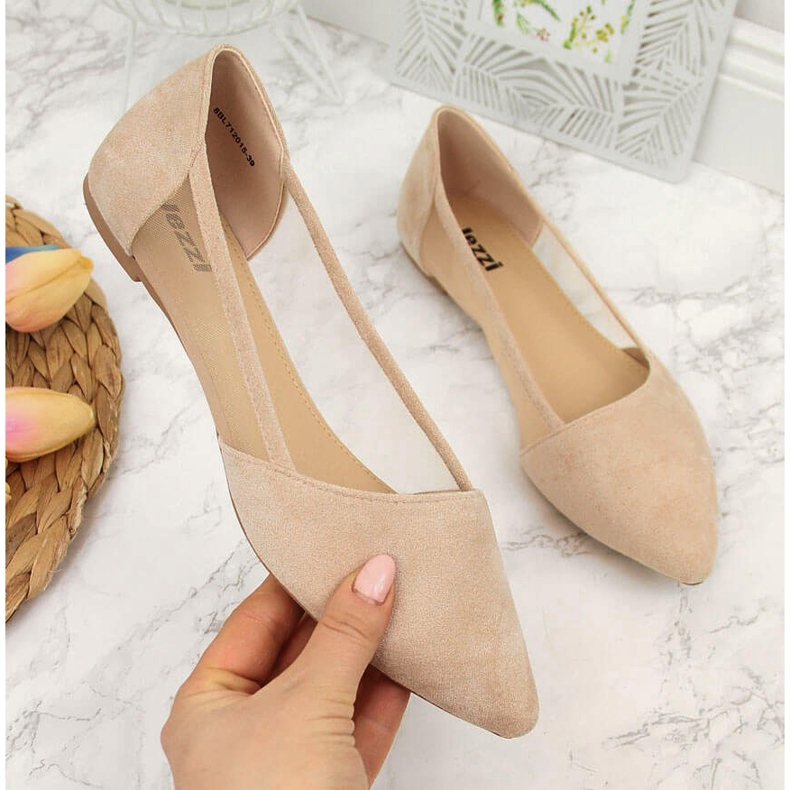 Beige Spitzen-Ballerinas für Damen von eVento 1
