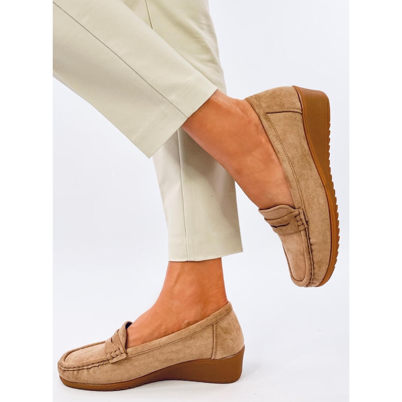 Vegar Khaki-Loafer mit Keilabsatz beige 2