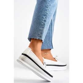 Durchbrochene Lederschuhe für Damen, bequeme Mokassins aus Naturleder weiß 1