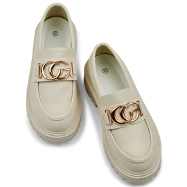 Beige Loafer auf der Plattform und beige Damen-Loafer 1