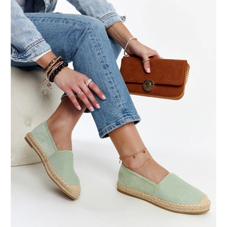 Olivgrüne Espadrilles mit Glanz auf der Ming-Plattform 1