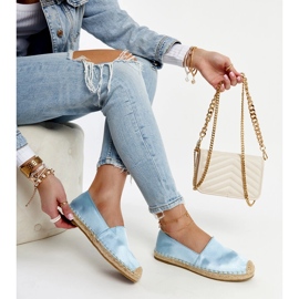 Himmelblaue Espadrilles mit Glanz auf der Caithlin-Plattform 1
