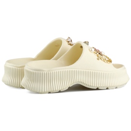 Damen-Flip-Flops aus beigem Gummi mit Verzierungen 1