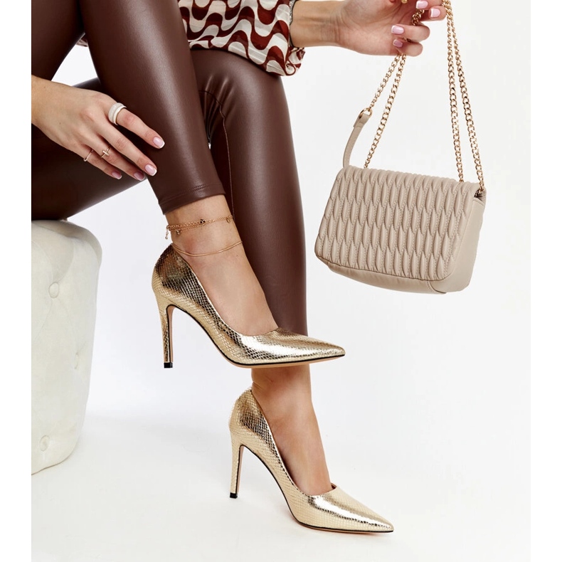 Wines goldene Patent-Stilettos 1