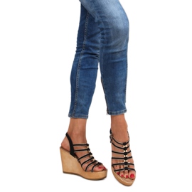 Sandalen auf dem Keil GM-5032 schwarz 2