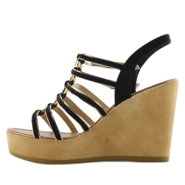 Sandalen auf dem Keil GM-5032 schwarz 1