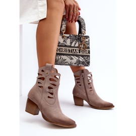 Lederstiefeletten mit Ausschnitten Maciejka 06412-04 Beige 1