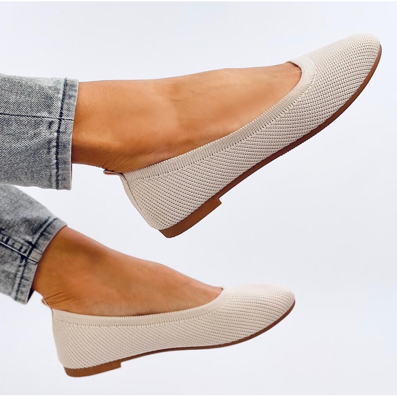 Cavaday Beige Sockenballerinas 1