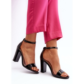 Schwarze Thakko-Sandalen mit hohem Absatz 2