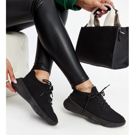 Roshni schwarze Sport-Sneaker 1