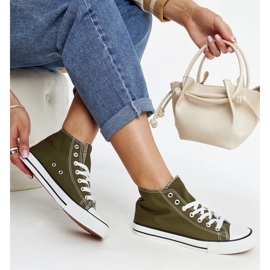 Dunkelgrüne High-Top-Sneaker von Eliska 1