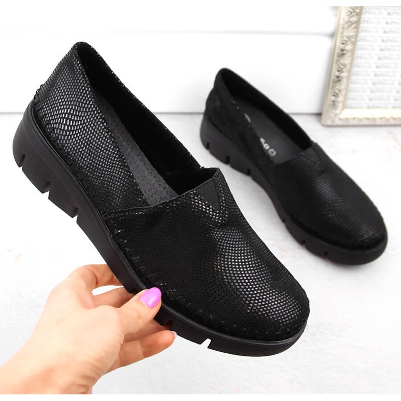 Slip-On-Keilschuhe aus glänzendem schwarzem Leder Filippo DP6161 1