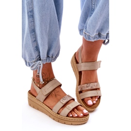 Vinceza Damen-Ledersandalen mit Klettverschluss, Beige 2