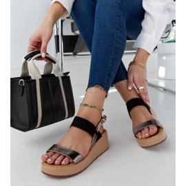 Tonka-Keilsandalen schwarz 1