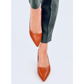 Greave Camel-Pumps mit niedrigem Absatz braun 1